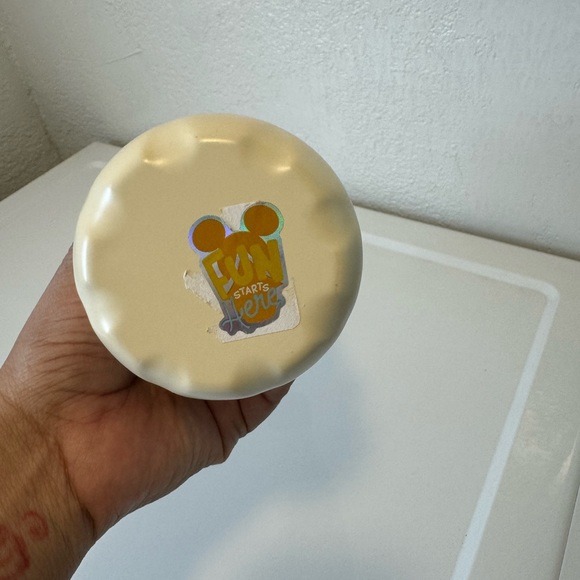 Winnie the Pooh stainless steal bottle - Picture 3 of 5